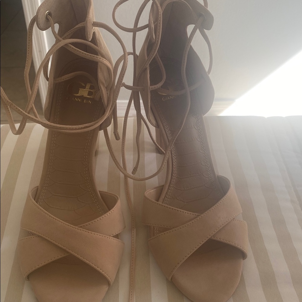 Gianni Bini Nude Strappy Heels